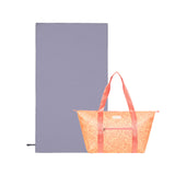 Pack Weekender Leaves Coral/Amarillo + Toalla Essential Gris