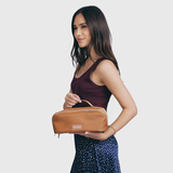 Dúo Neceser Victoria Maxi Camel + Earcuff doble Vera silver
